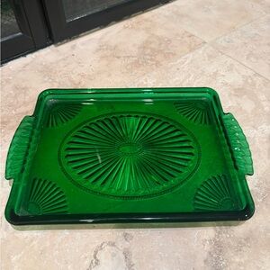 ANCHOR HOCKING FOREST GREEN 12 5/8 X 8 GLASS TRAY